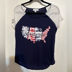 Women’s LA thread tee, red/white/blue, “land that I love”, M